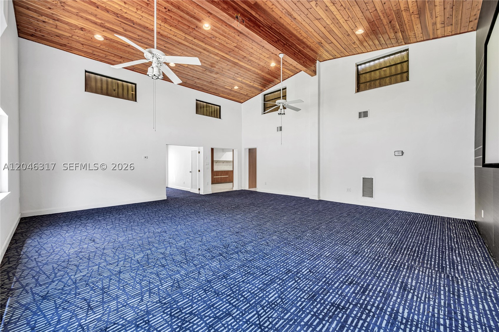 12525 SW 68th Ct, Pinecrest FL 33156