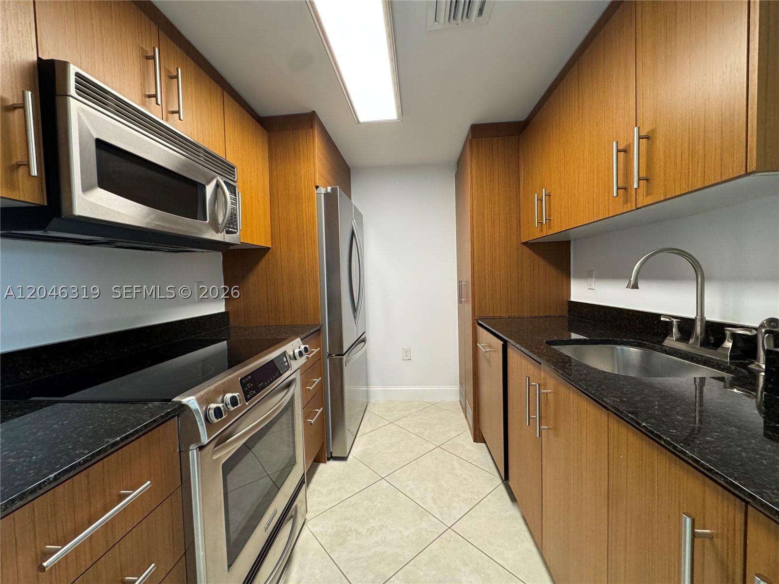 10275 Collins Ave #318, Bal Harbour FL 33154