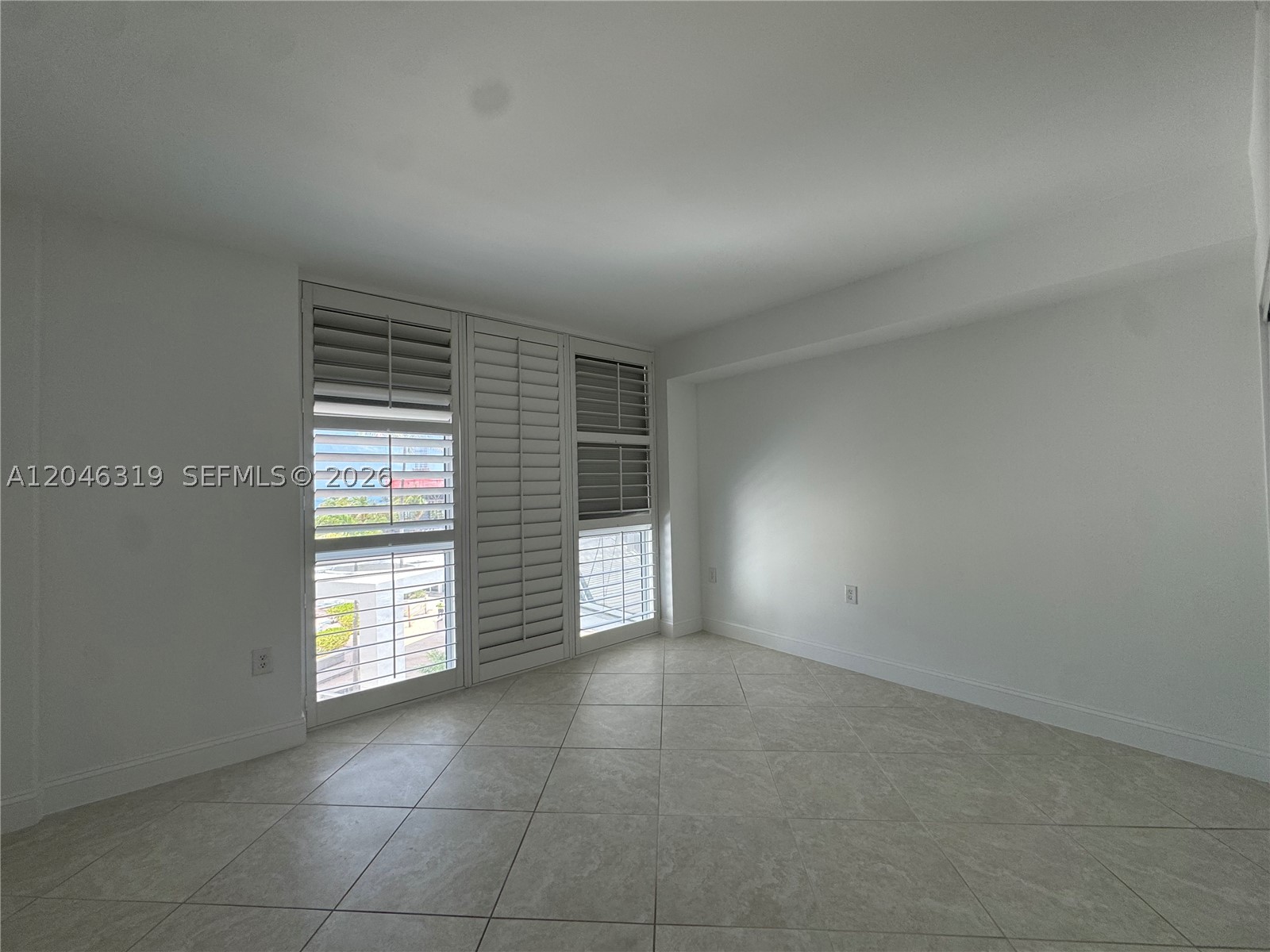 10275 Collins Ave #318, Bal Harbour FL 33154