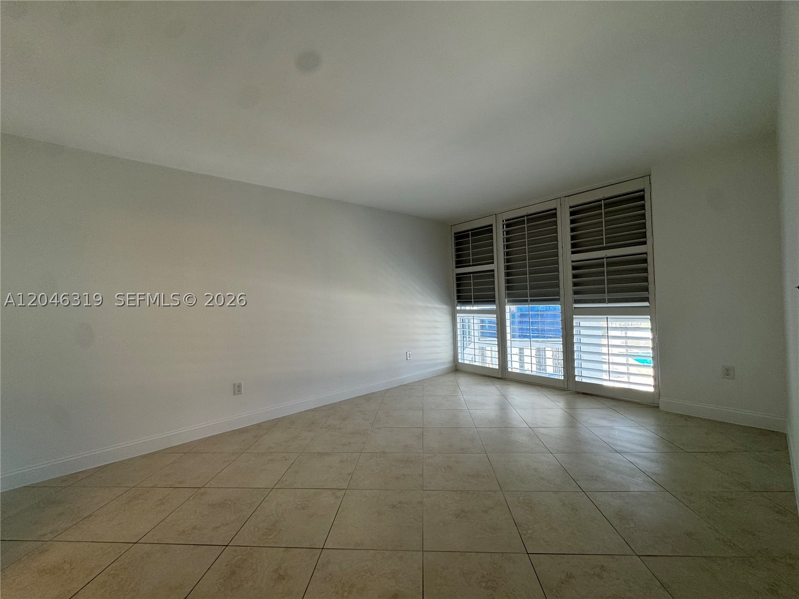 10275 Collins Ave #318, Bal Harbour FL 33154