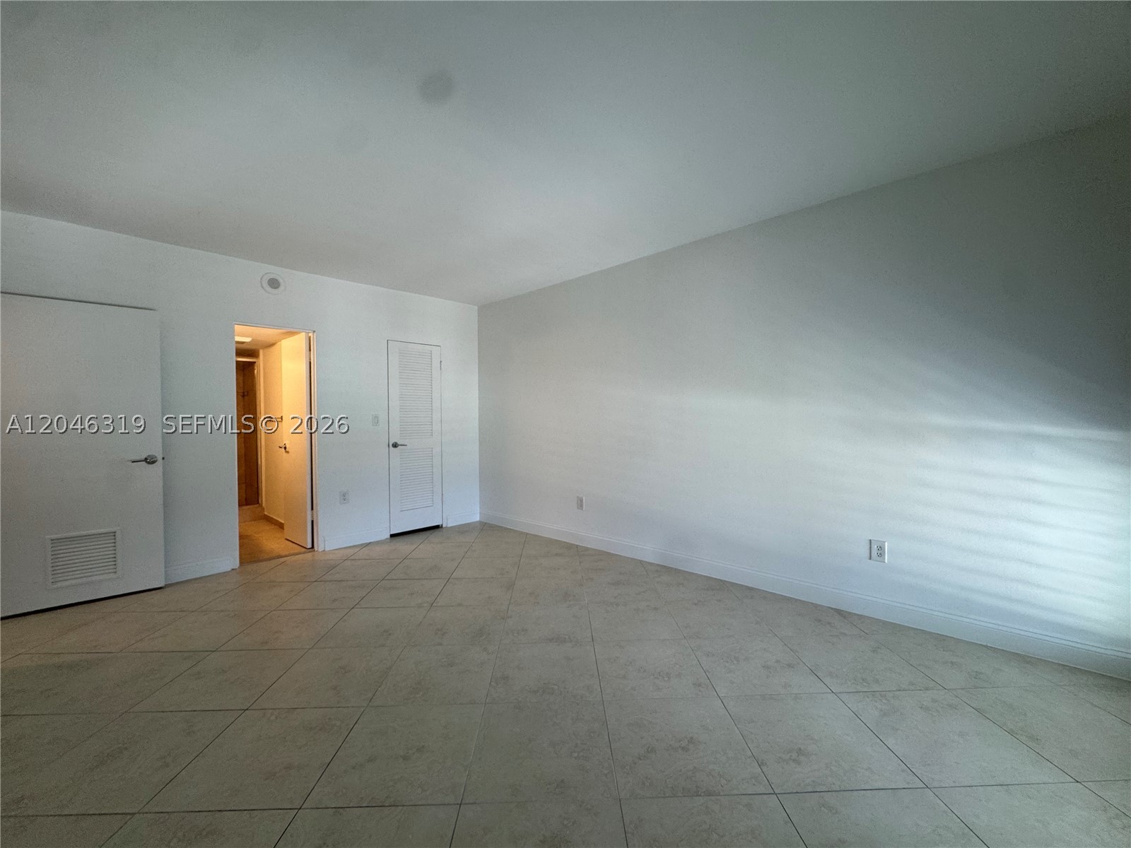10275 Collins Ave #318, Bal Harbour FL 33154
