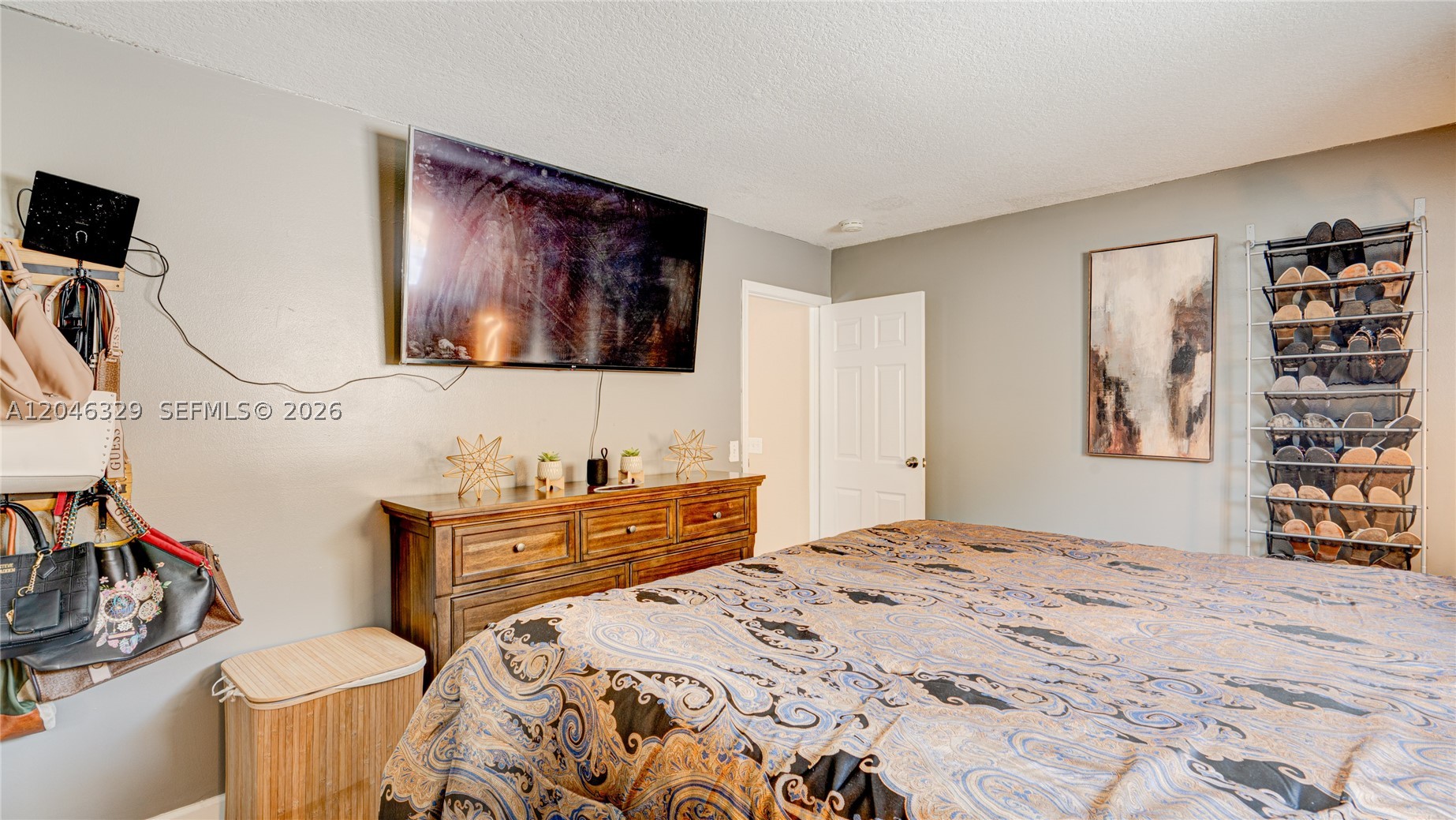 11370 NW 46th Pl, Sunrise FL 33323
