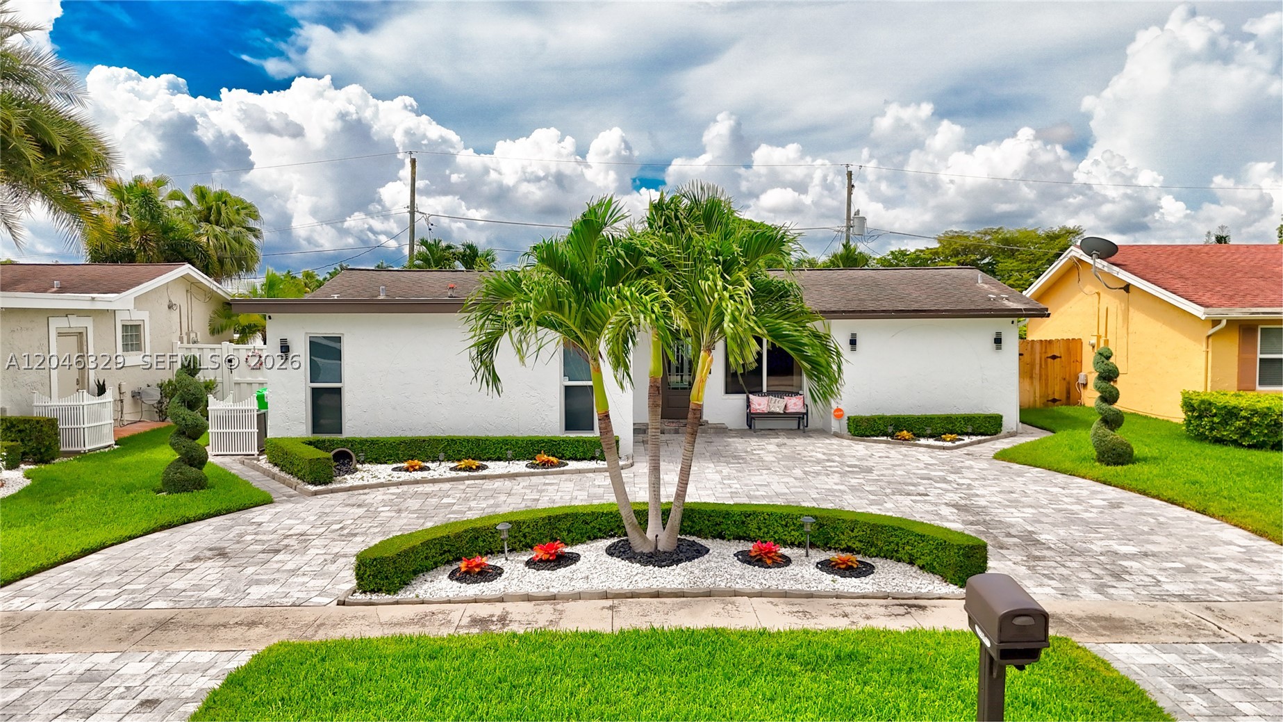 11370 NW 46th Pl, Sunrise FL 33323