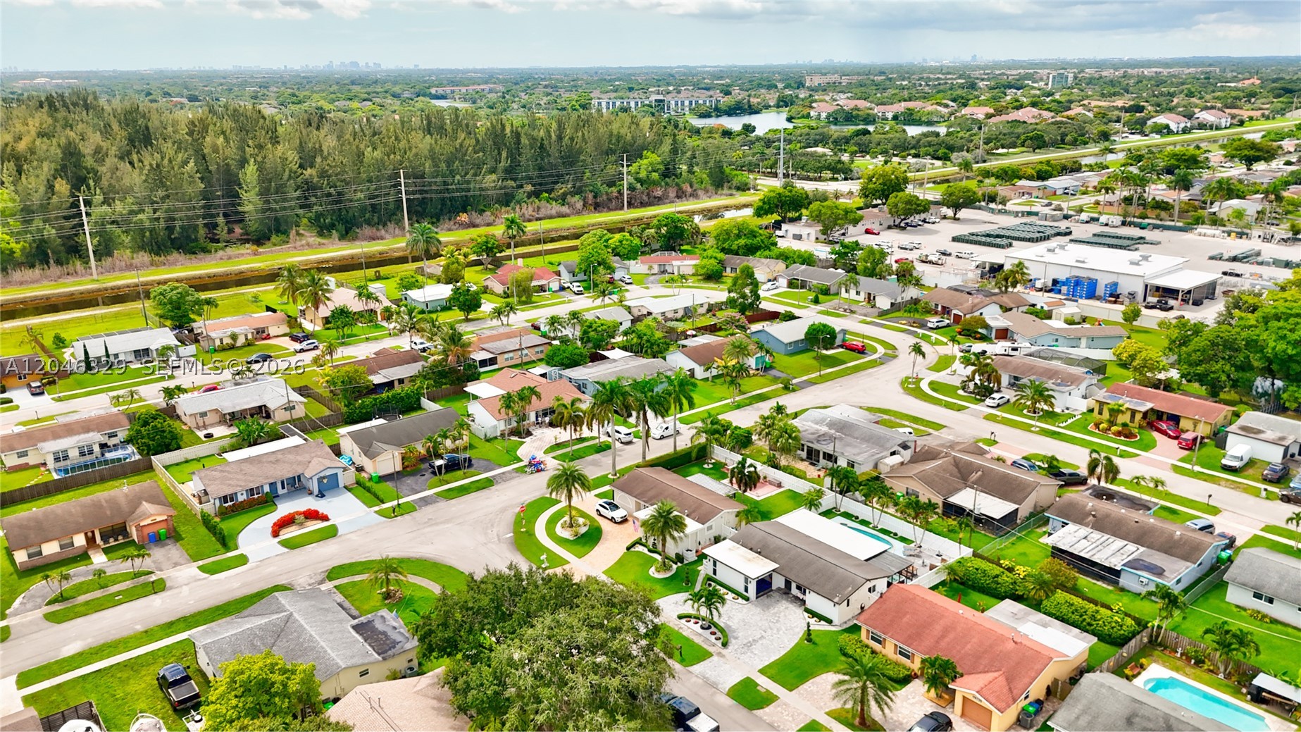 11370 NW 46th Pl, Sunrise FL 33323