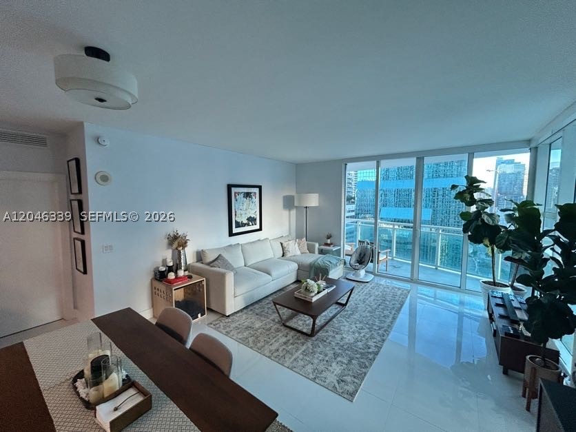 951 Brickell Ave #2011, Miami FL 33131