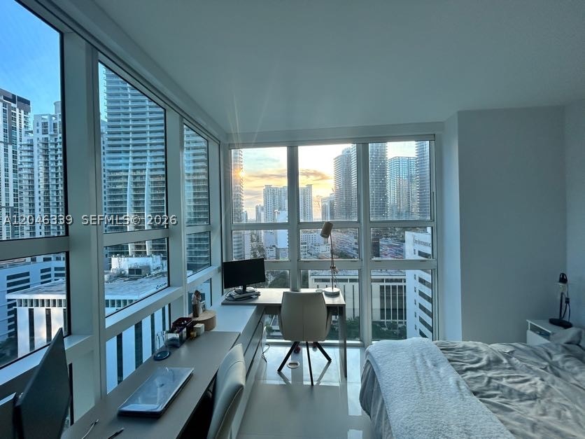 951 Brickell Ave #2011, Miami FL 33131
