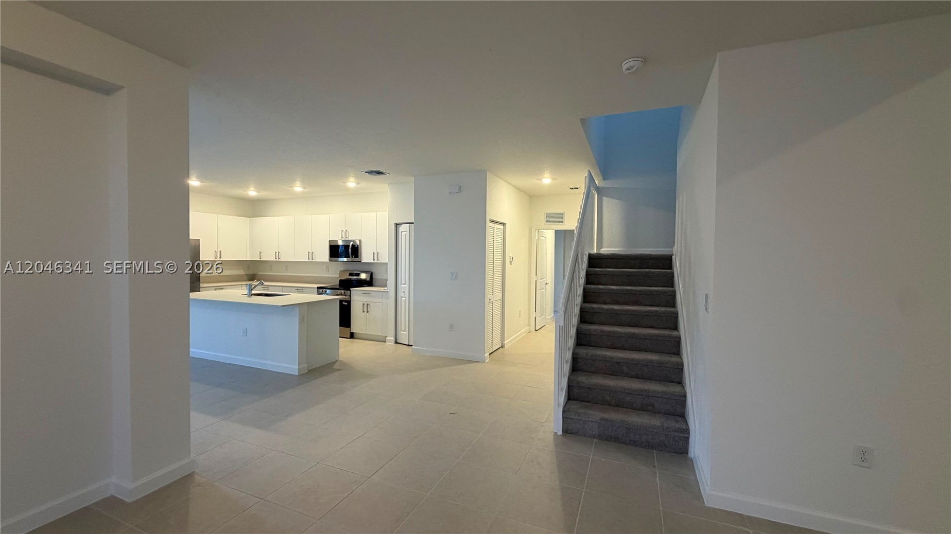 2475 SE 29th Dr, Homestead FL 33035