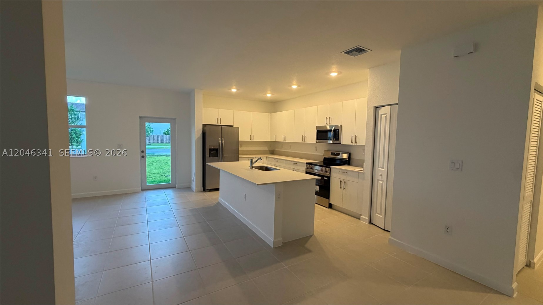 2475 SE 29th Dr, Homestead FL 33035