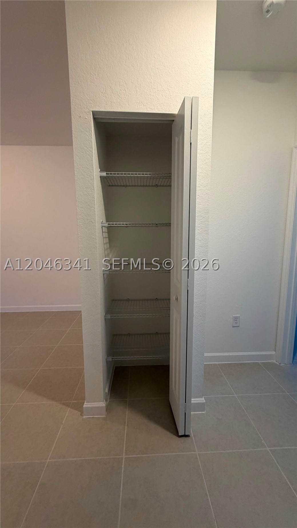 2475 SE 29th Dr, Homestead FL 33035
