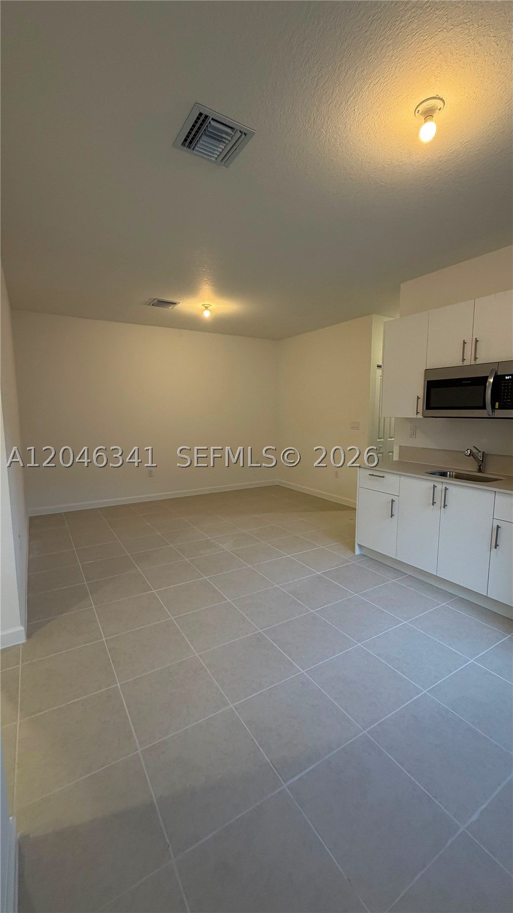 2475 SE 29th Dr, Homestead FL 33035