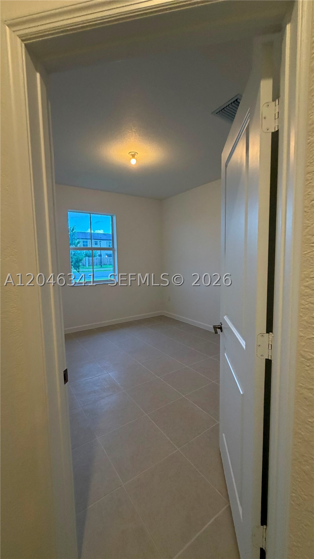 2475 SE 29th Dr, Homestead FL 33035