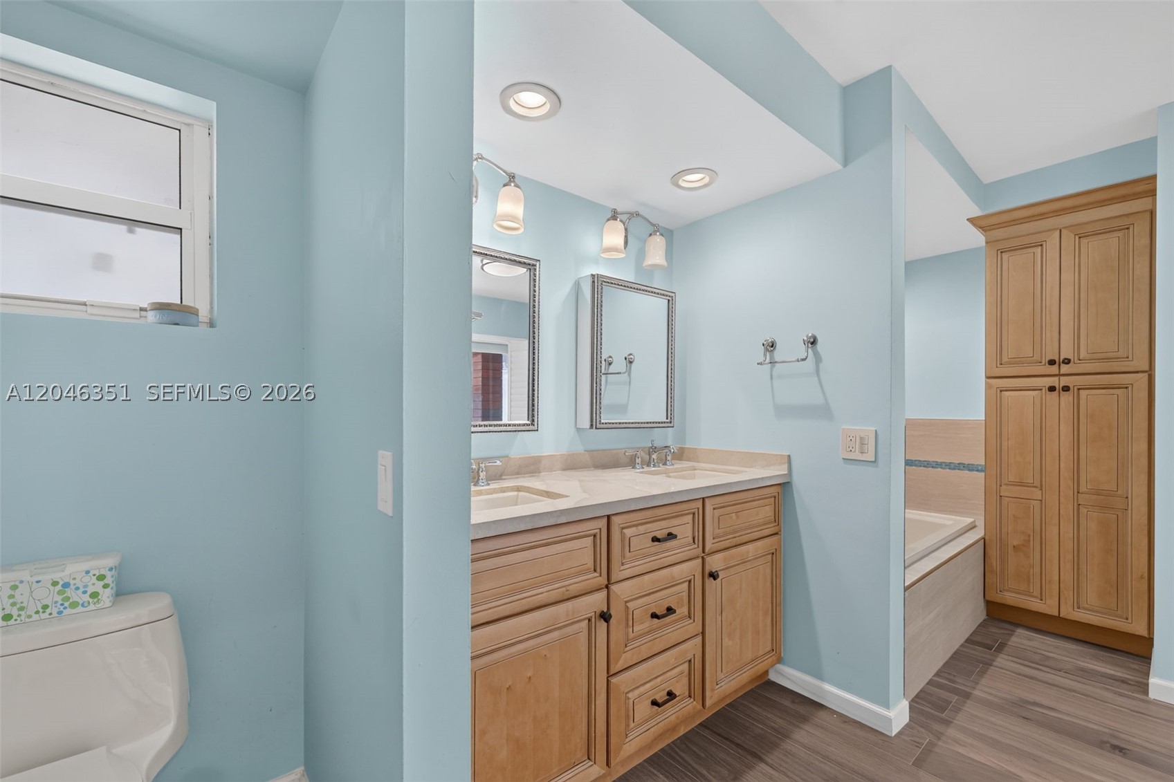 15200 SW 81st Ave, Palmetto Bay FL 33157