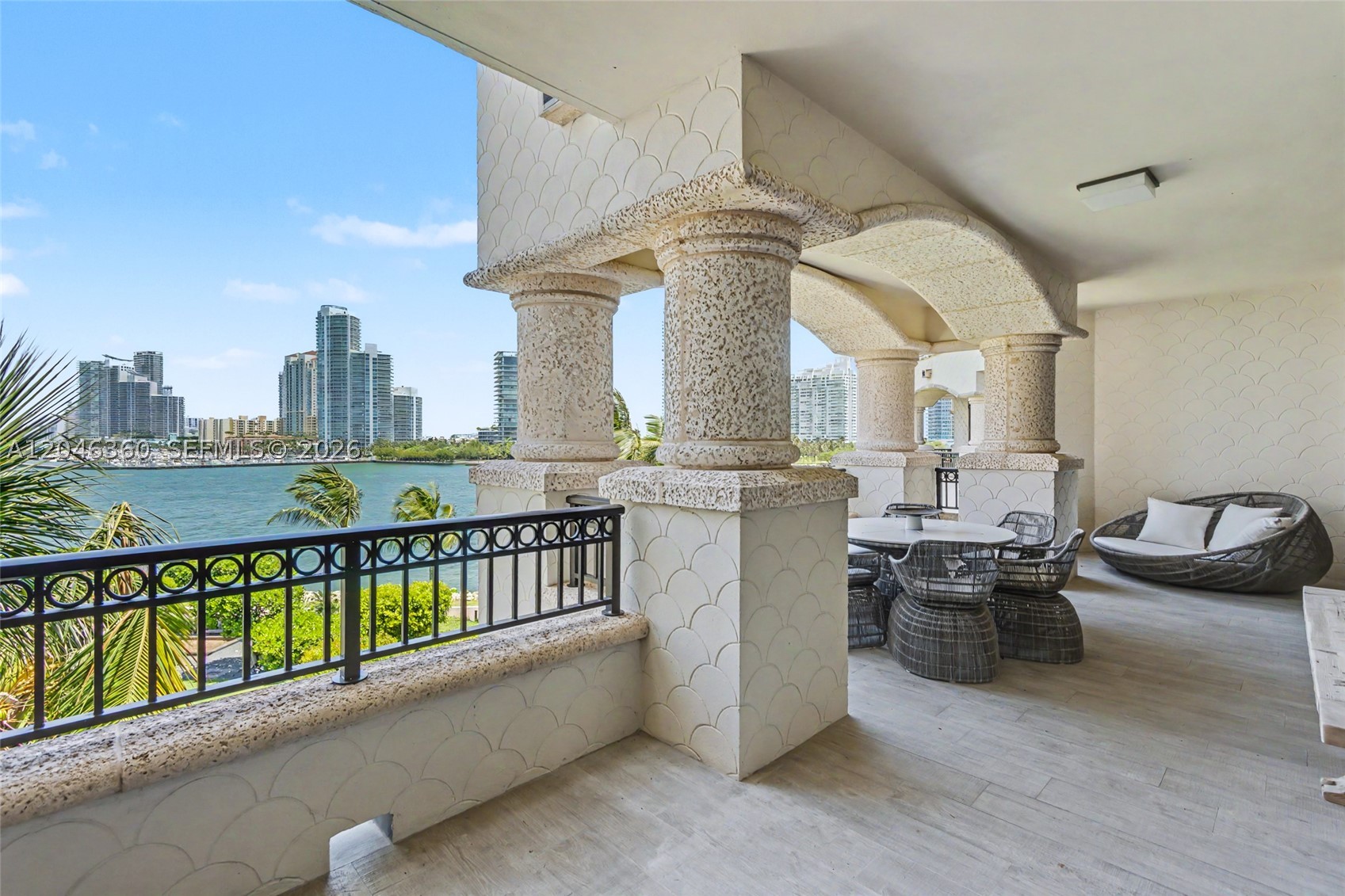 7042 Fisher Island Dr #7042, Miami Beach FL 33109