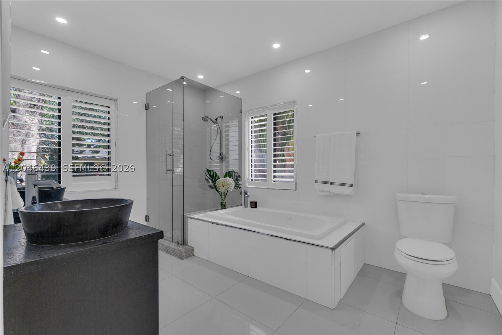 549 NE 12th Ave #1, Fort Lauderdale FL 33301