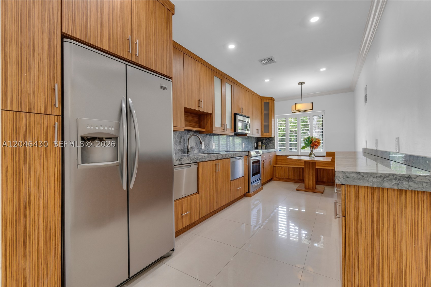549 NE 12th Ave #1, Fort Lauderdale FL 33301