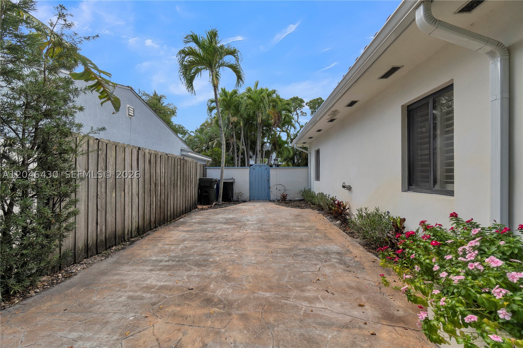 549 NE 12th Ave #1, Fort Lauderdale FL 33301
