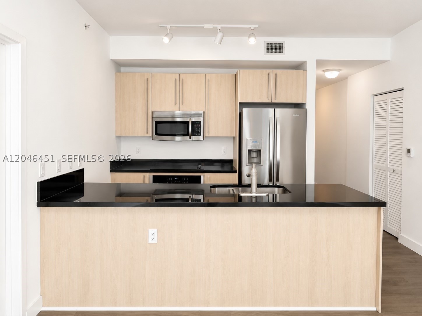 1111 SW 1st Ave #1716-N, Miami FL 33130