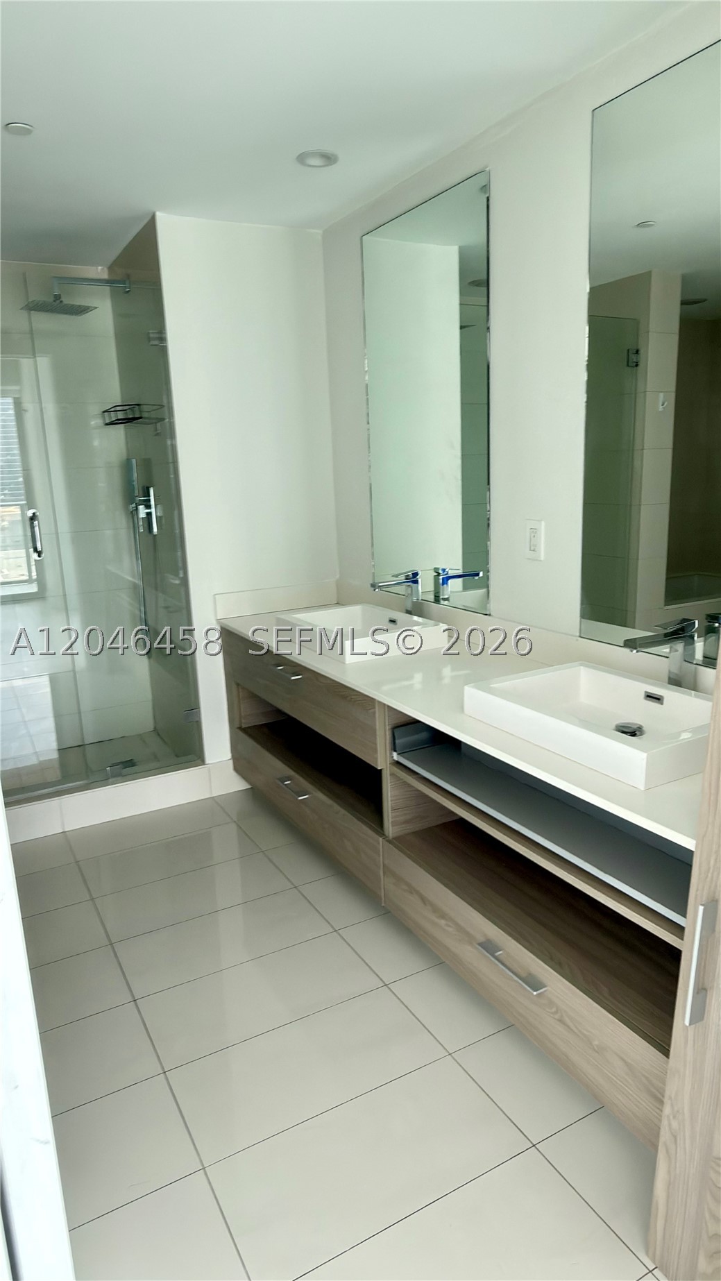 1300 S Miami Ave #1710, Miami FL 33130