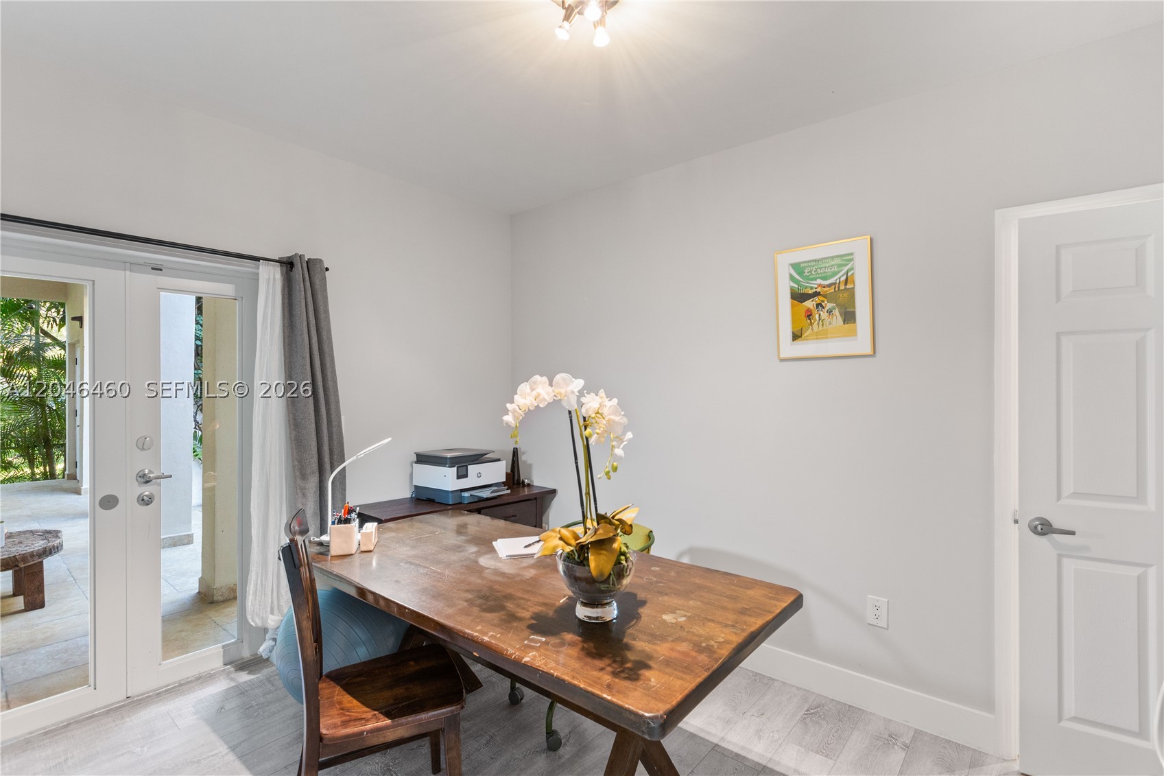737 Alhambra Cir, Coral Gables FL 33134