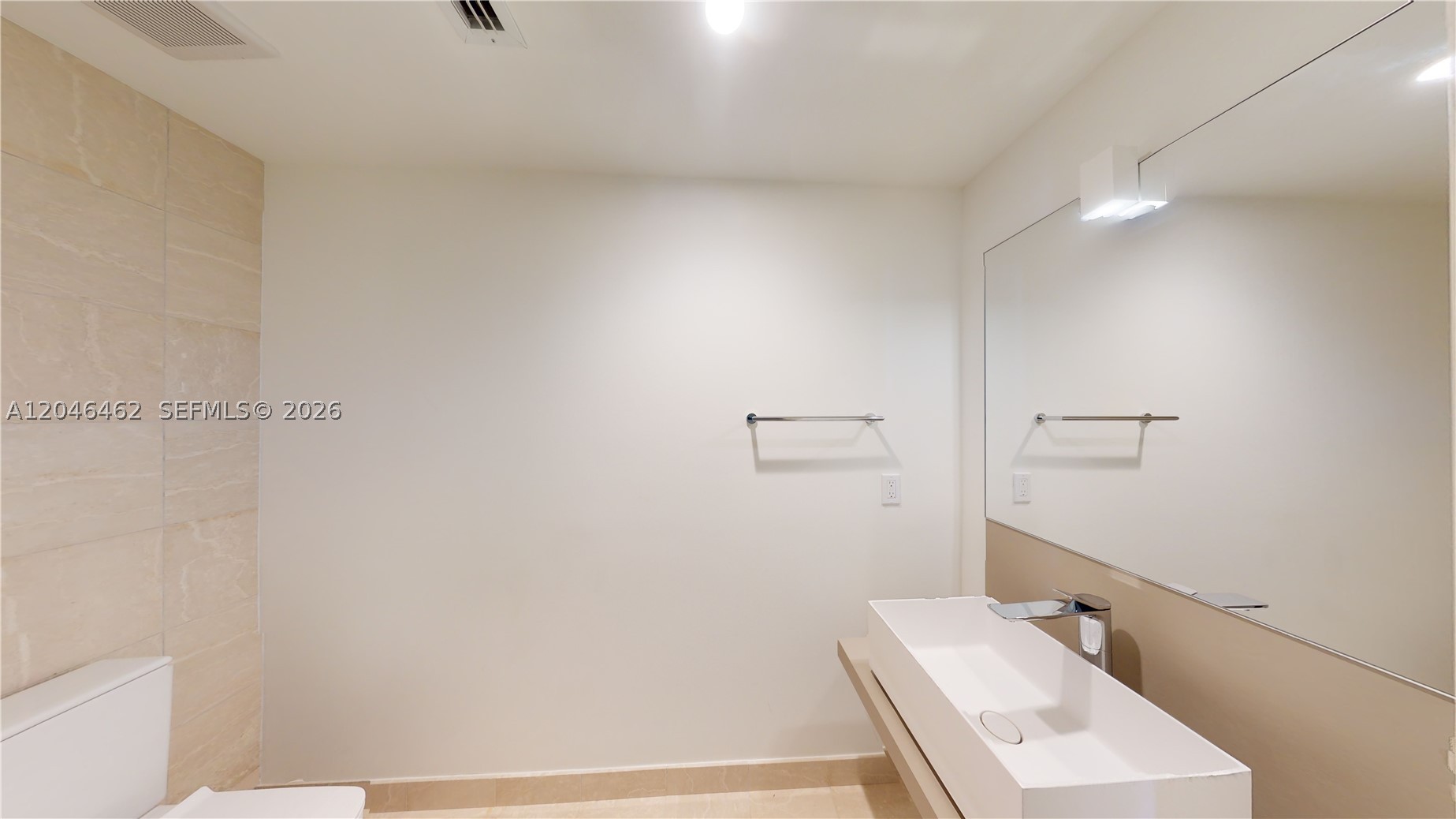 1000 Brickell Plaza #3915, Miami FL 33131