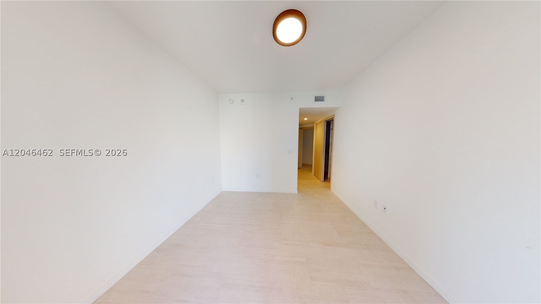 1000 Brickell Plaza #3915, Miami FL 33131
