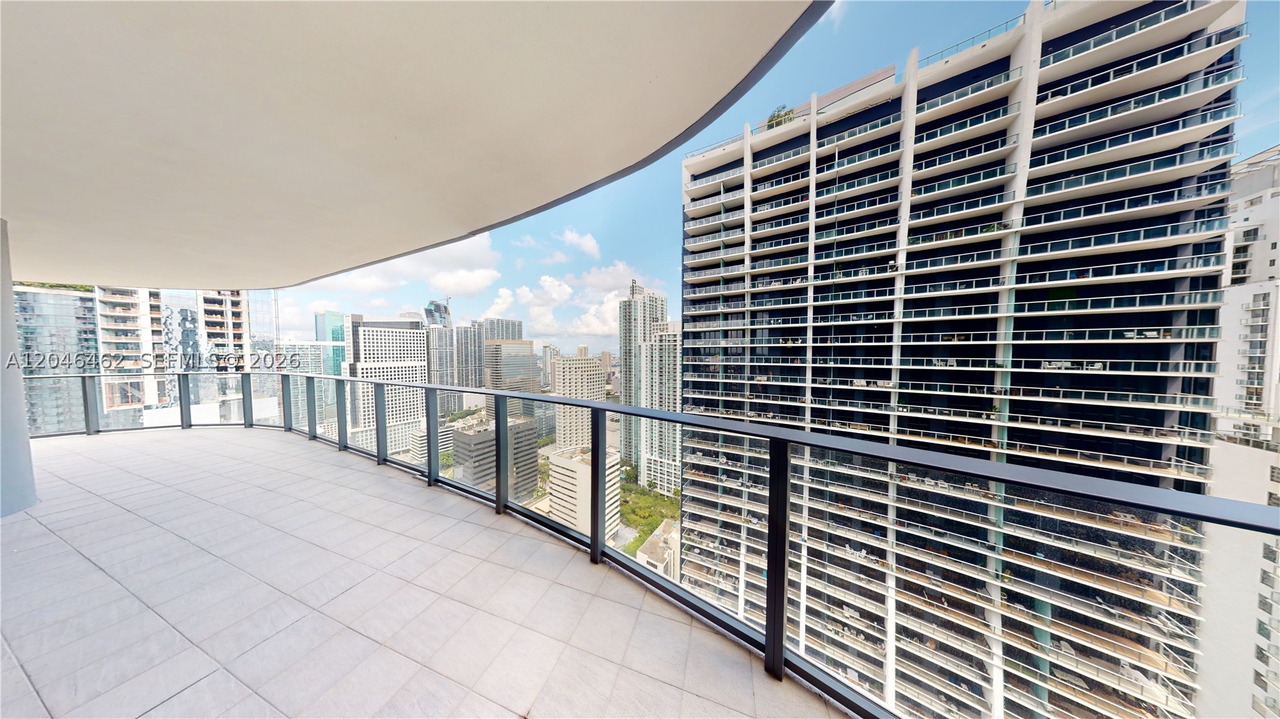 1000 Brickell Plaza #3915, Miami FL 33131