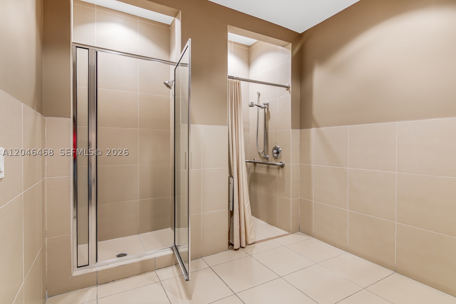 79 SW 12th St #2107-S, Miami FL 33130