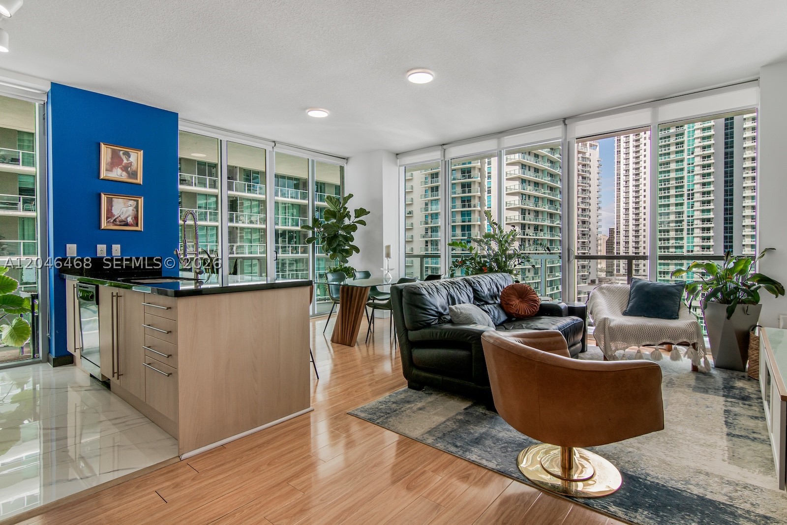 79 SW 12th St #2107-S, Miami FL 33130