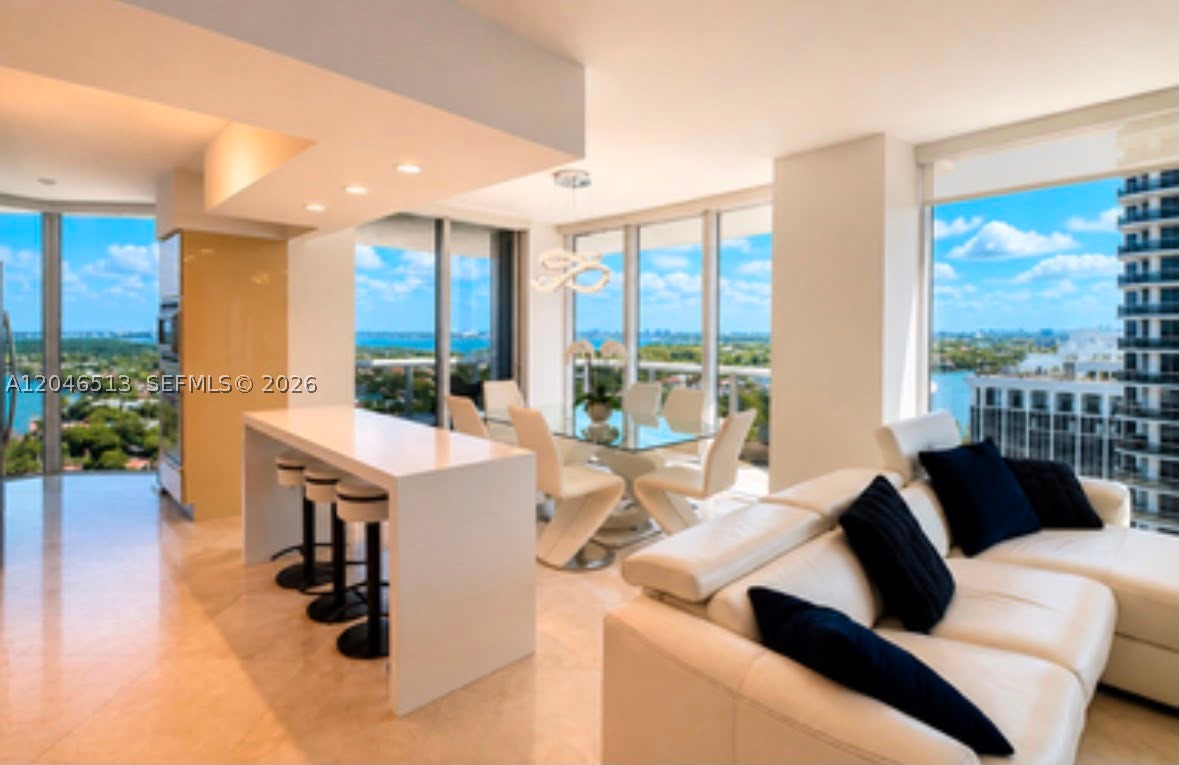 4775 Collins Ave #2407, Miami Beach FL 33140