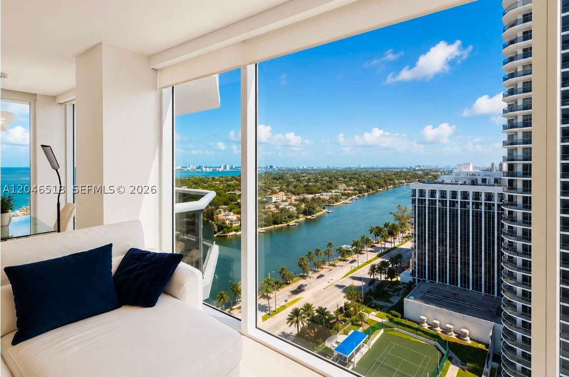 4775 Collins Ave #2407, Miami Beach FL 33140