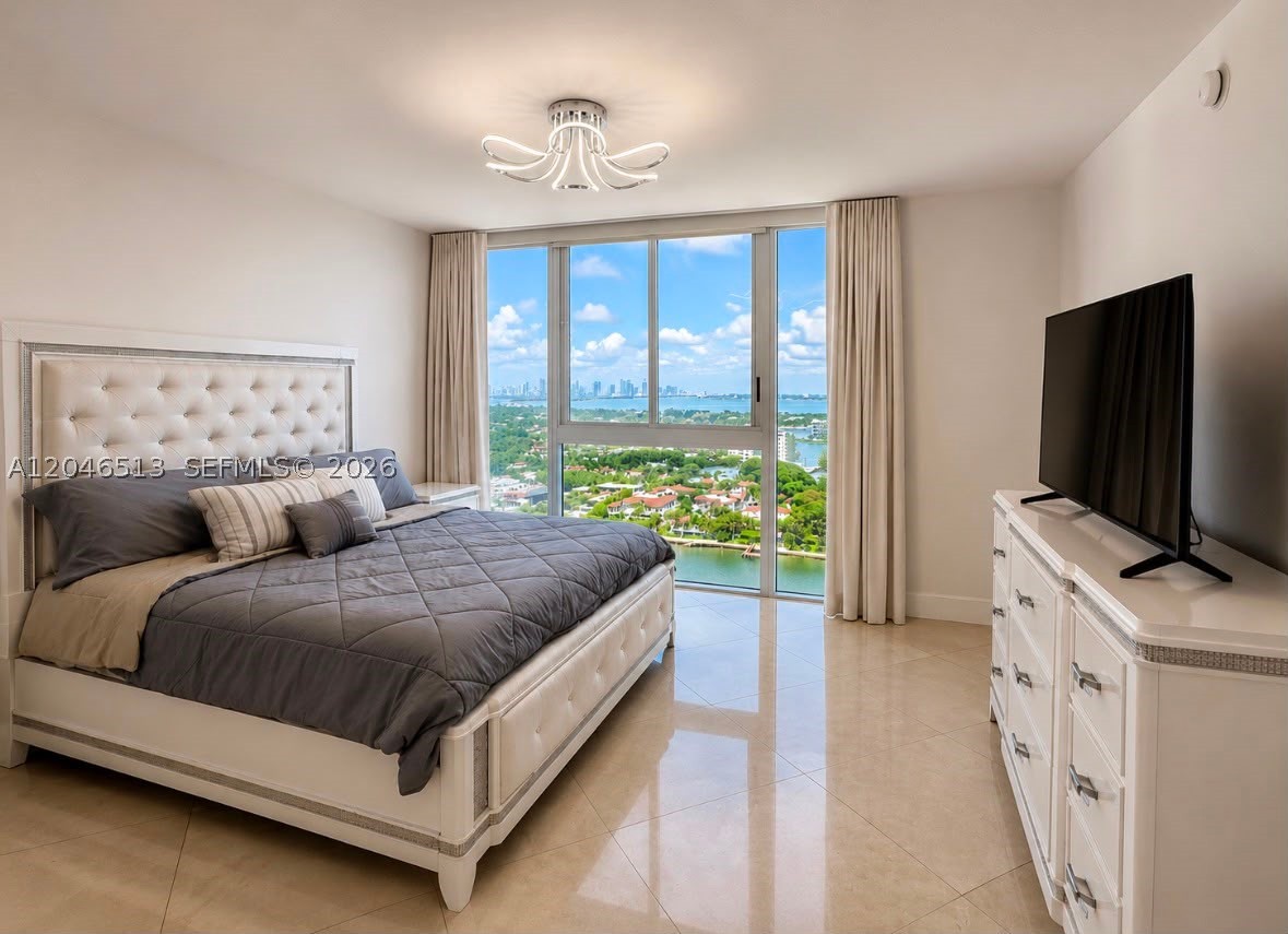 4775 Collins Ave #2407, Miami Beach FL 33140