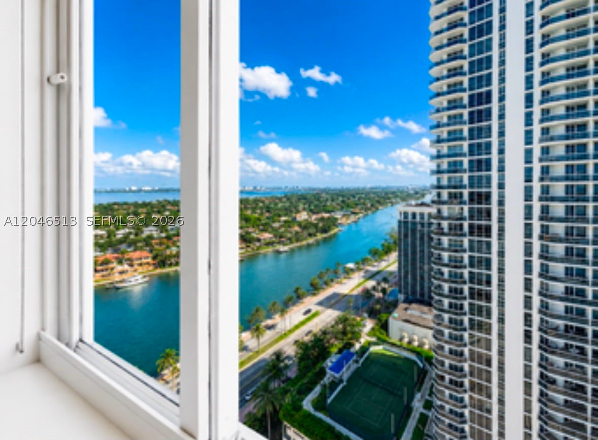 4775 Collins Ave #2407, Miami Beach FL 33140