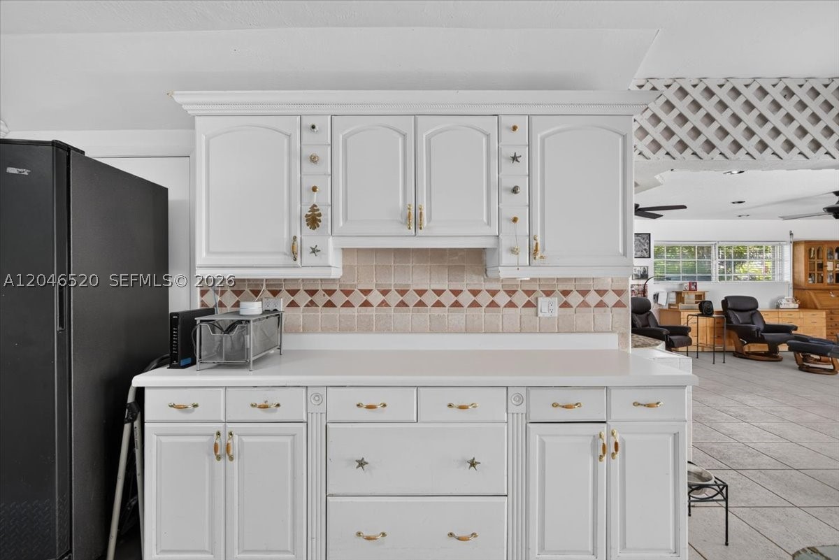 9841 SW 157th Ter, Miami FL 33157