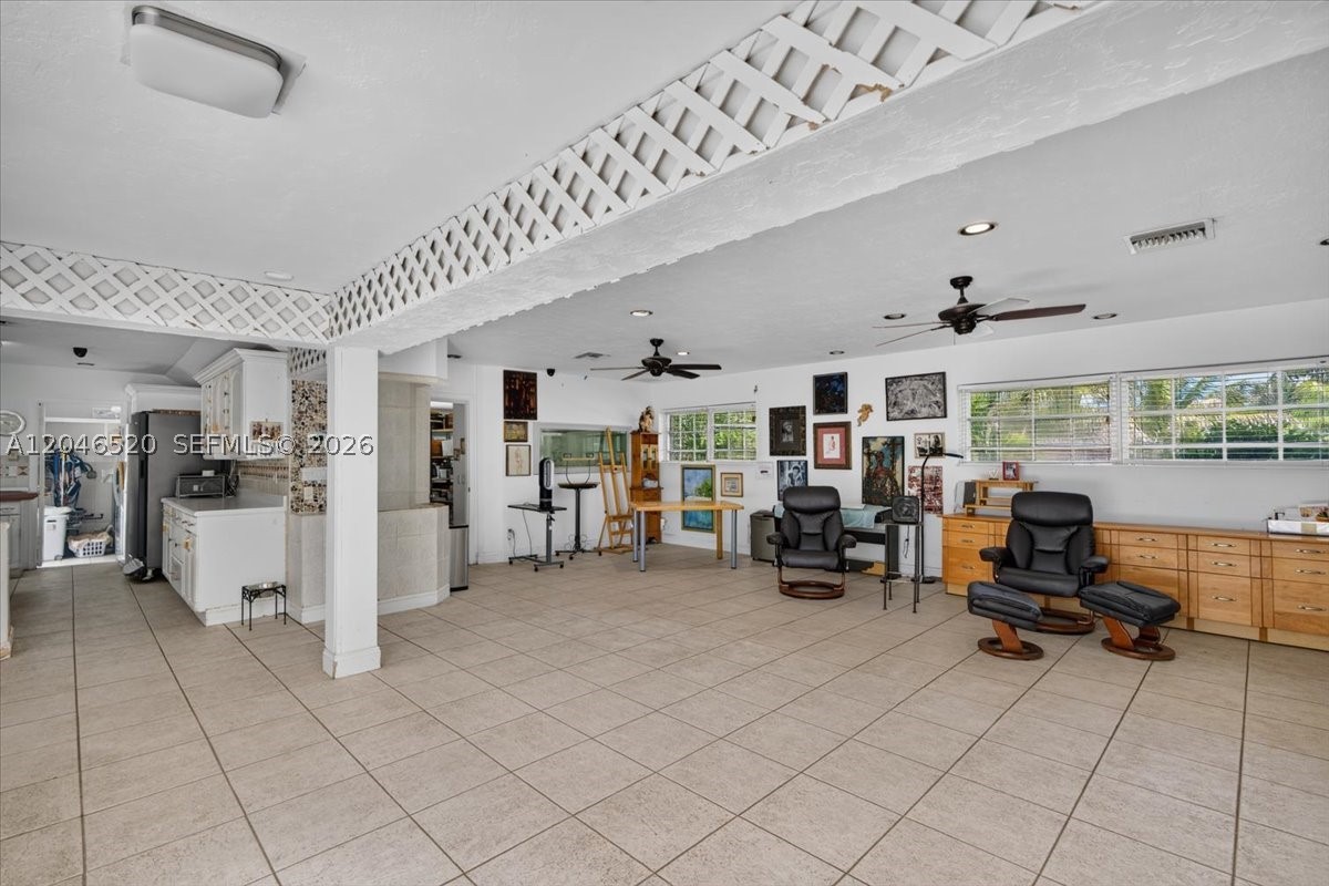 9841 SW 157th Ter, Miami FL 33157