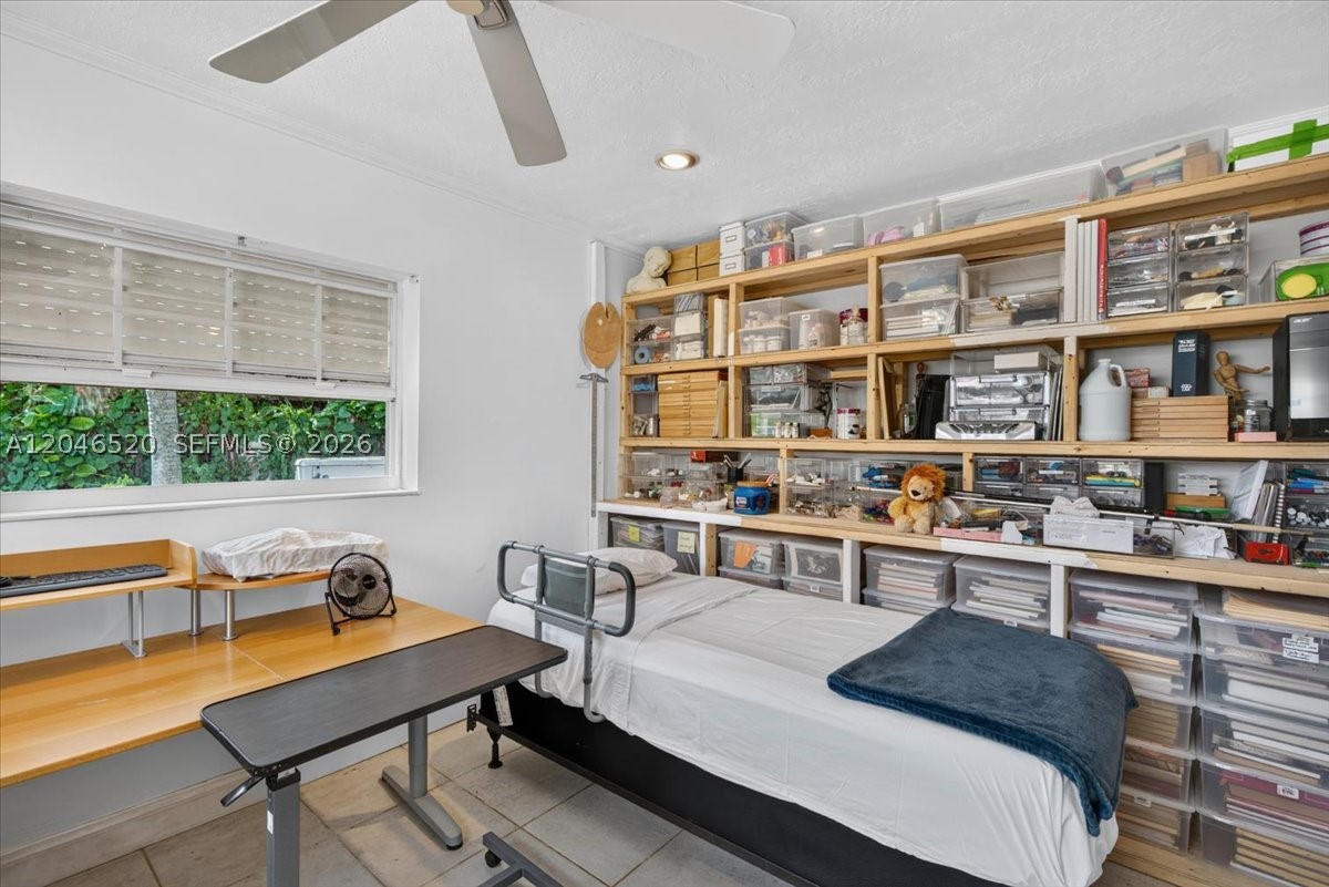 9841 SW 157th Ter, Miami FL 33157
