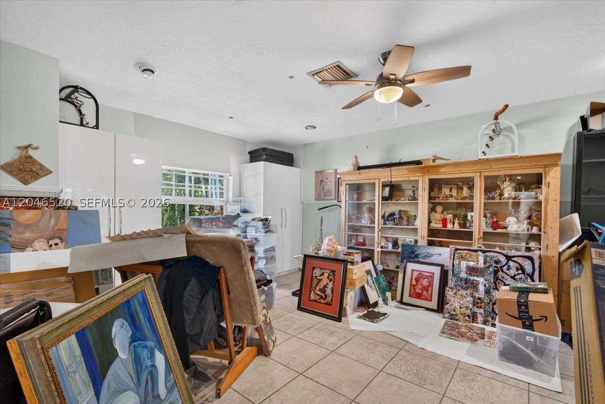9841 SW 157th Ter, Miami FL 33157