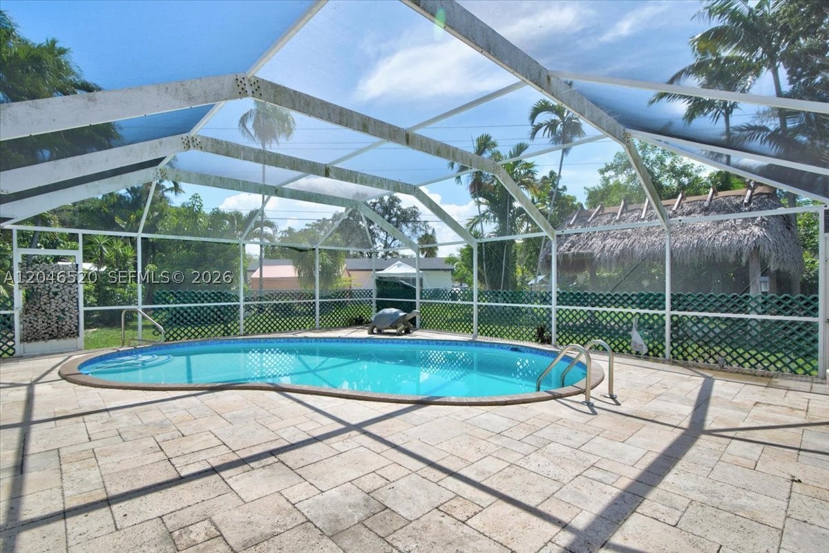 9841 SW 157th Ter, Miami FL 33157