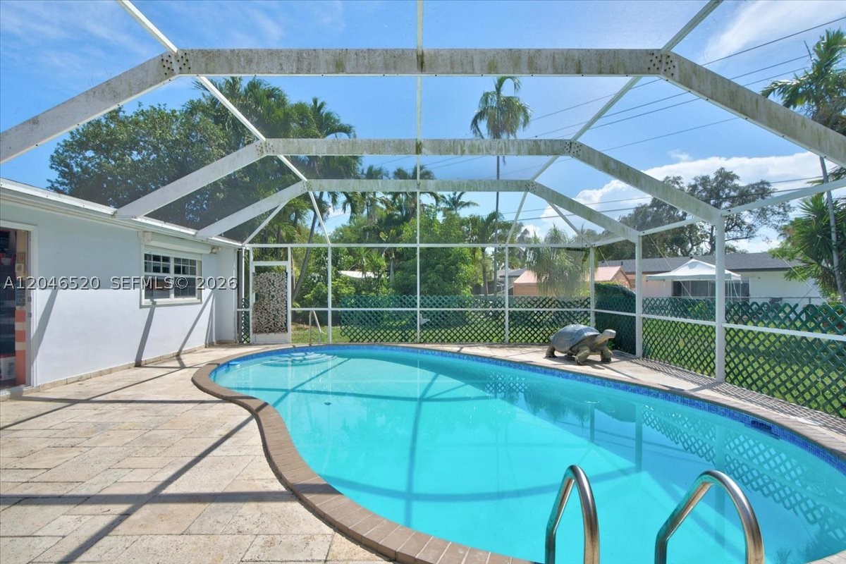 9841 SW 157th Ter, Miami FL 33157