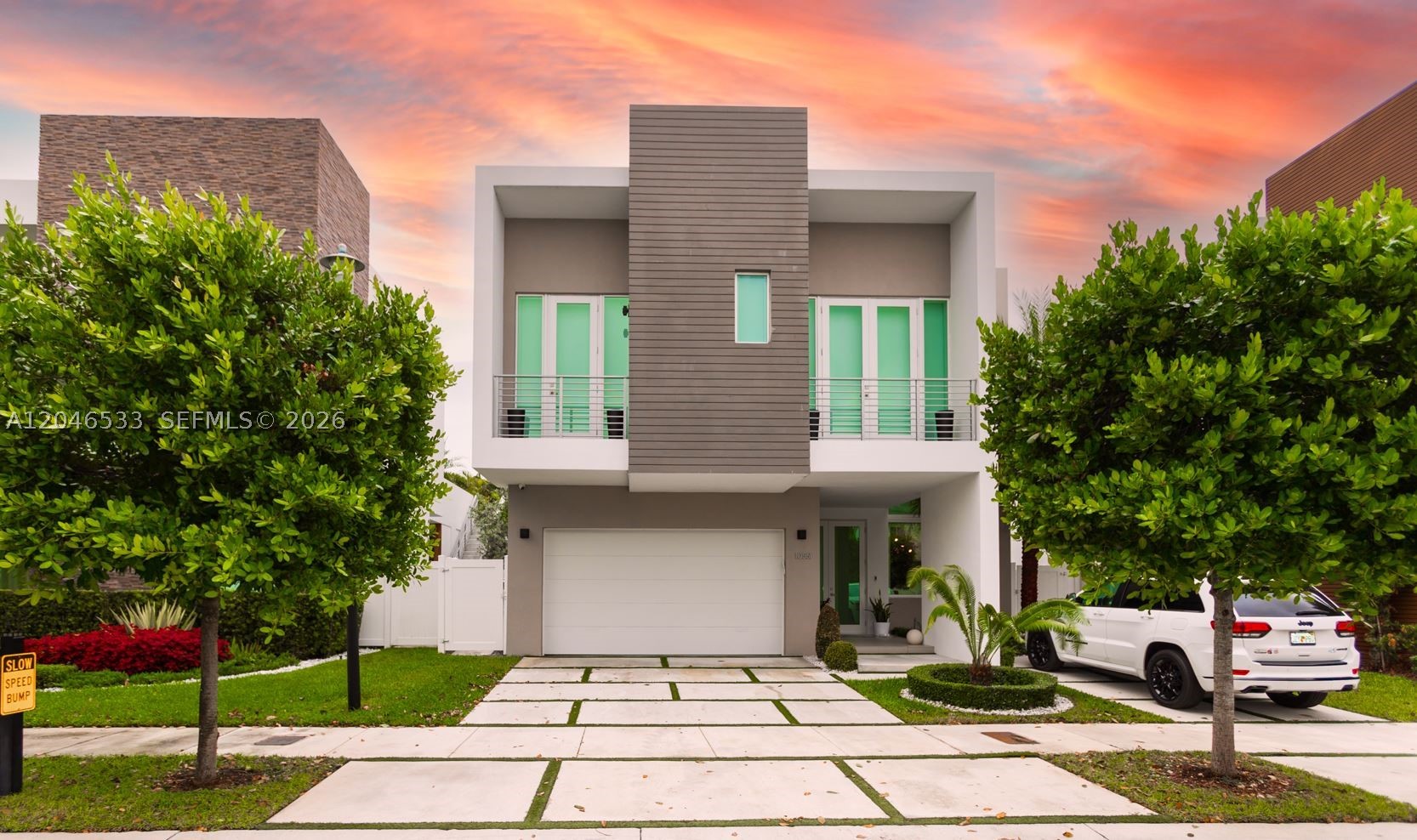 10561 NW 68th Ter, Doral FL 33178