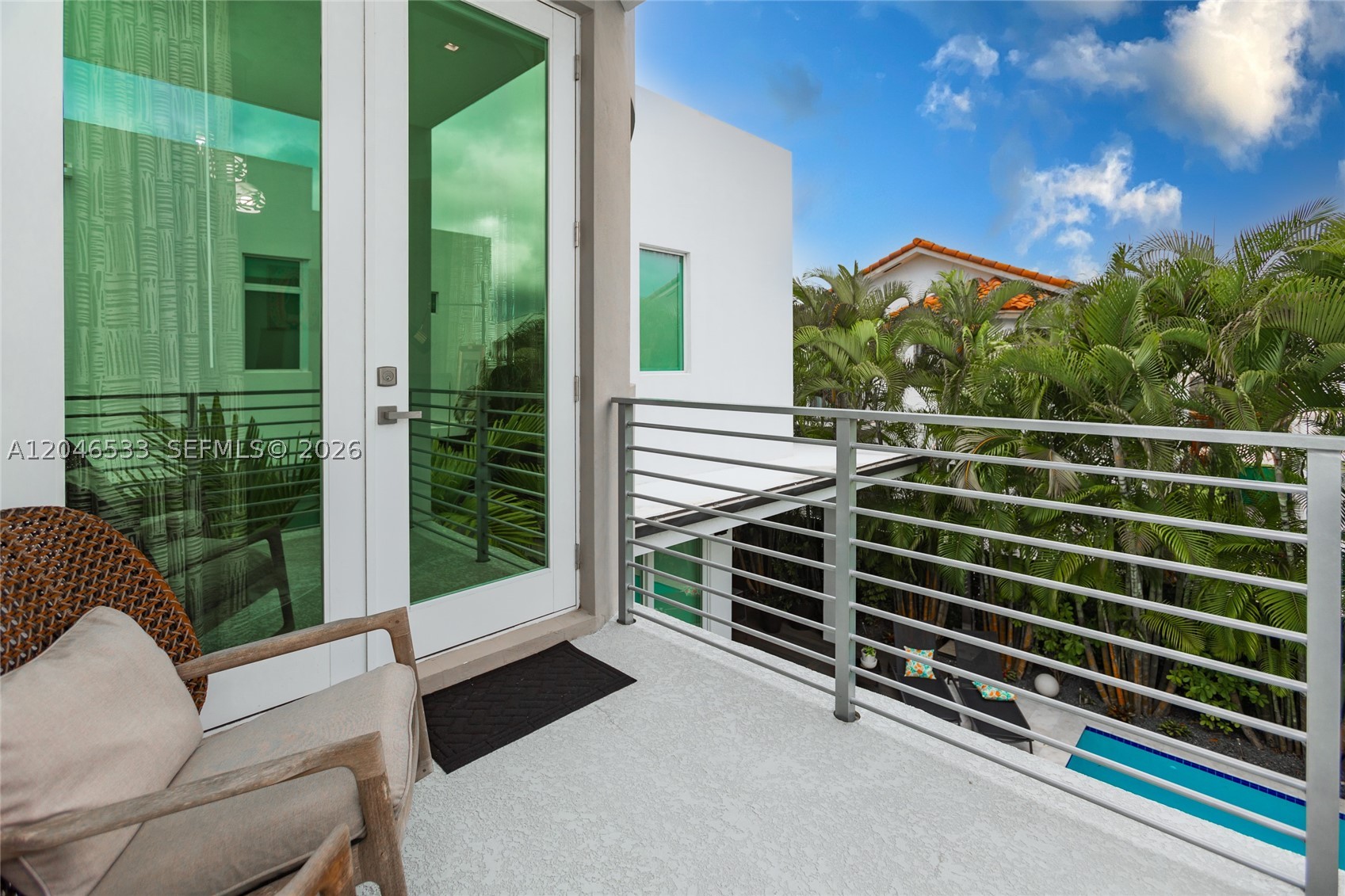 10561 NW 68th Ter, Doral FL 33178