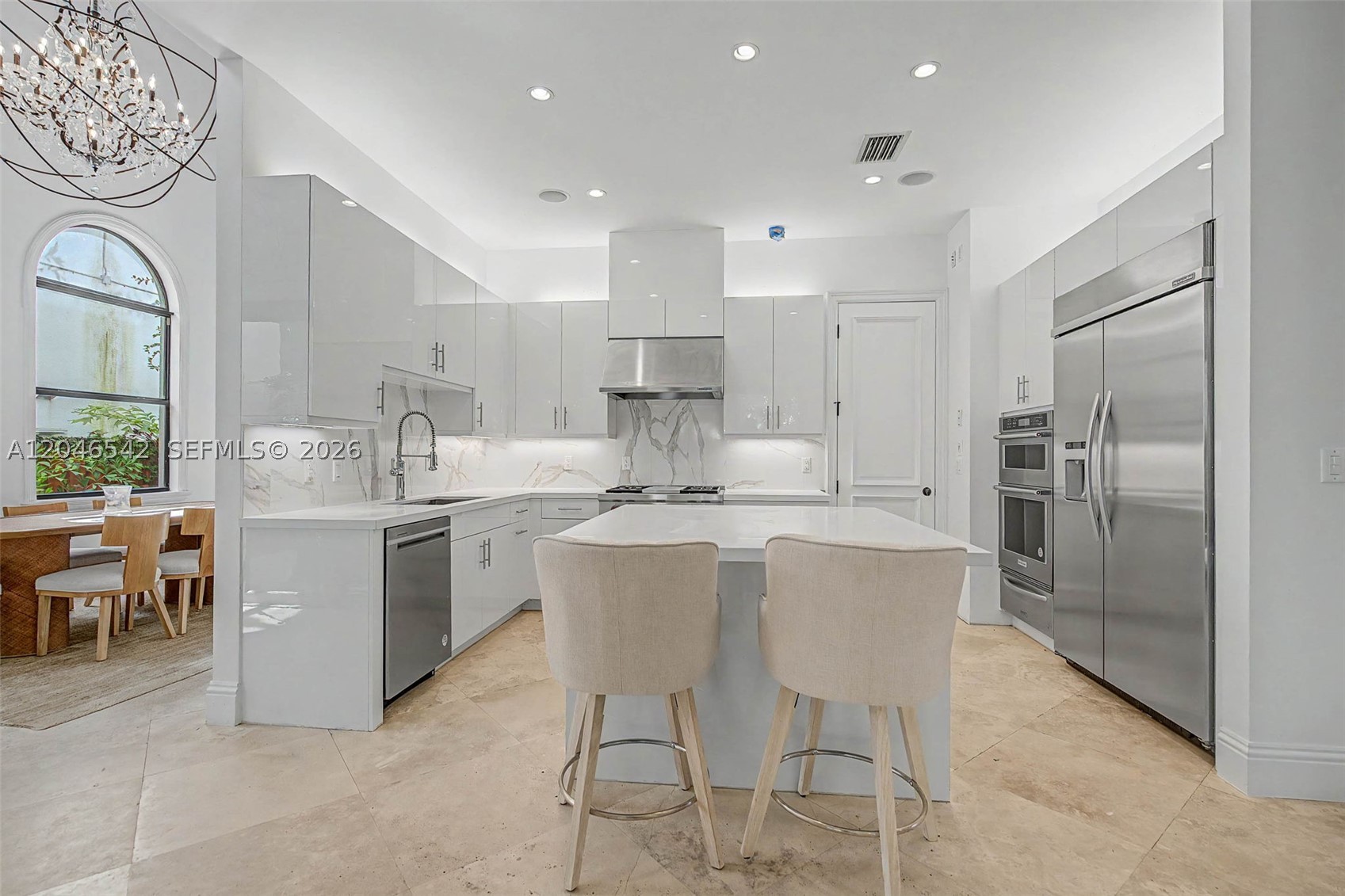 2561 Trapp Ave, Miami FL 33133