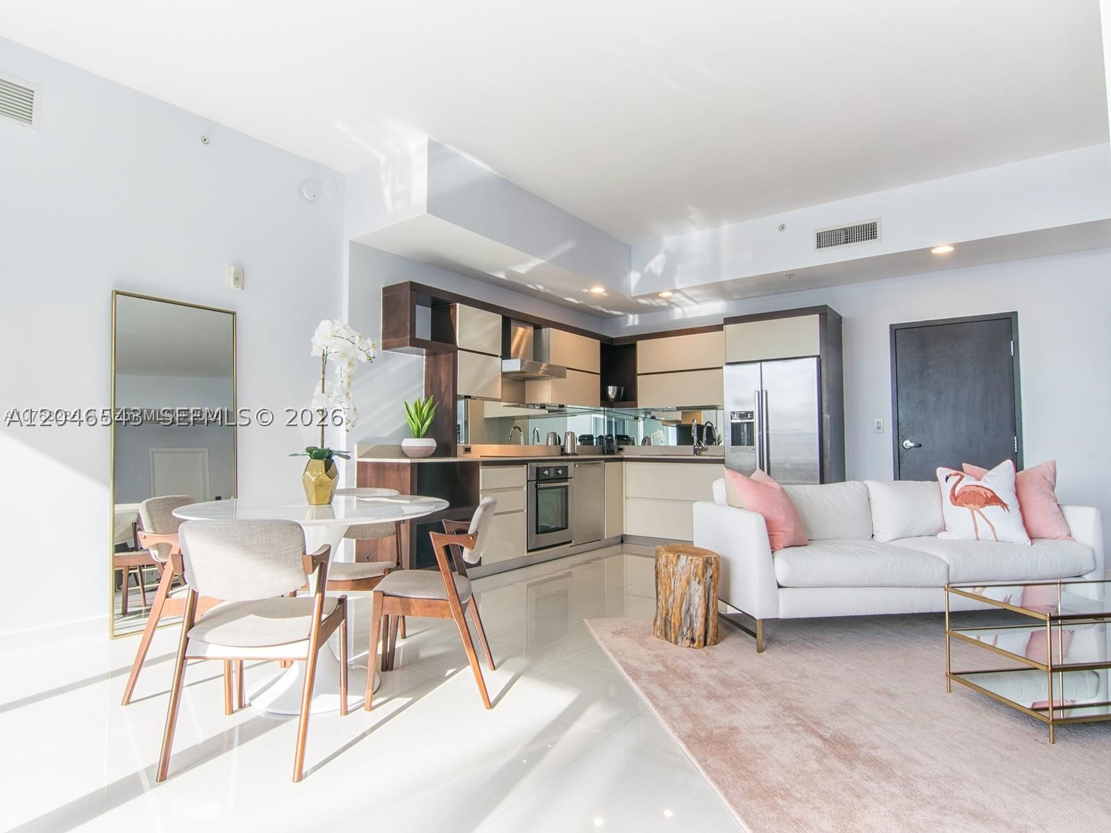 2100 Park Ave #406, Miami Beach FL 33139