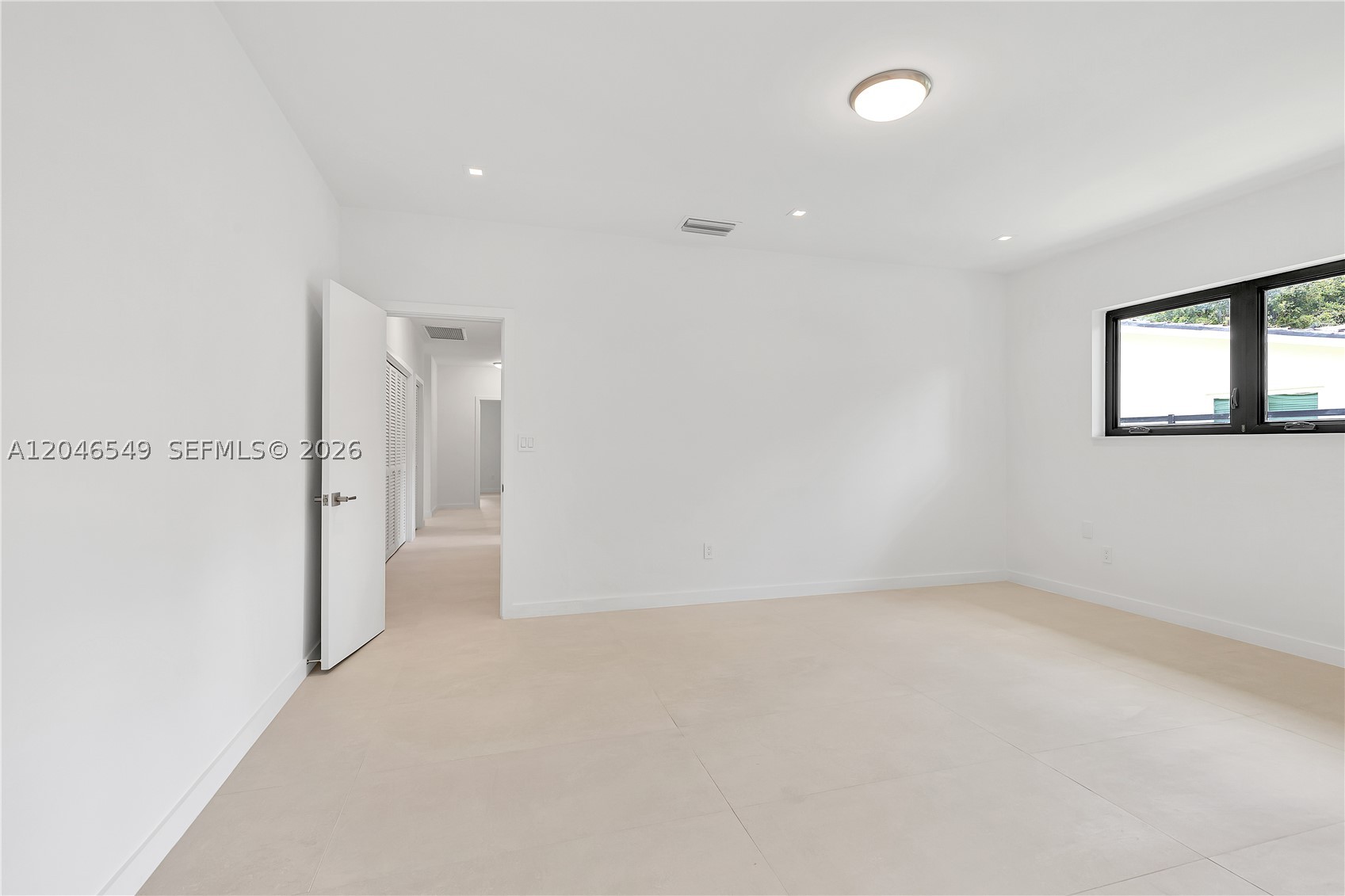 950 Bayamo Ave, Coral Gables FL 33146