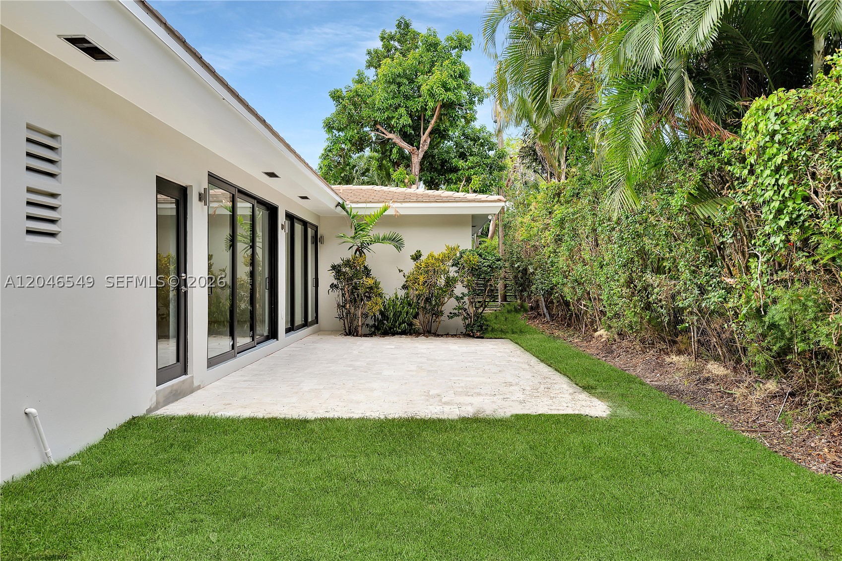 950 Bayamo Ave, Coral Gables FL 33146