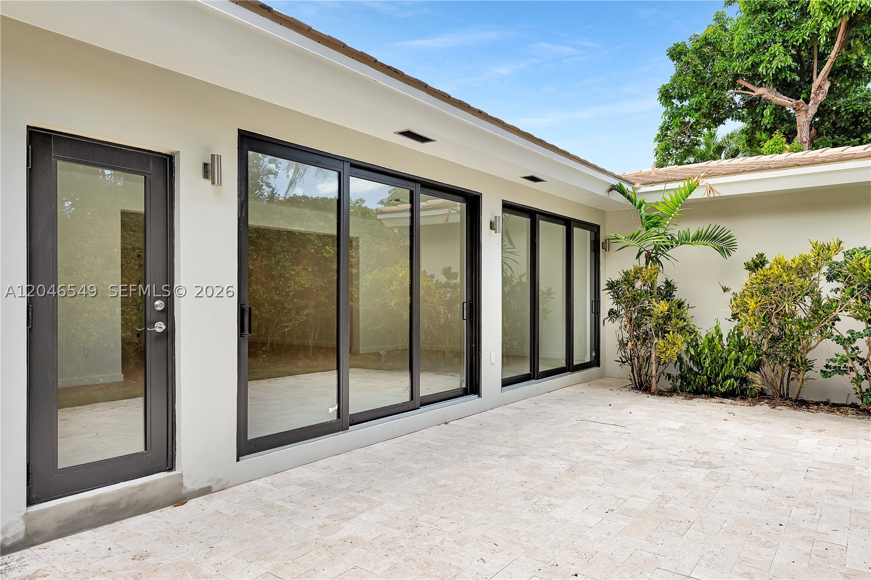 950 Bayamo Ave, Coral Gables FL 33146