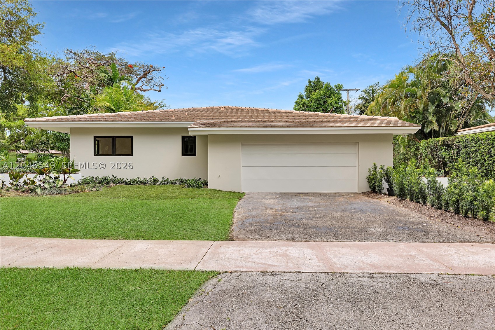 950 Bayamo Ave, Coral Gables FL 33146