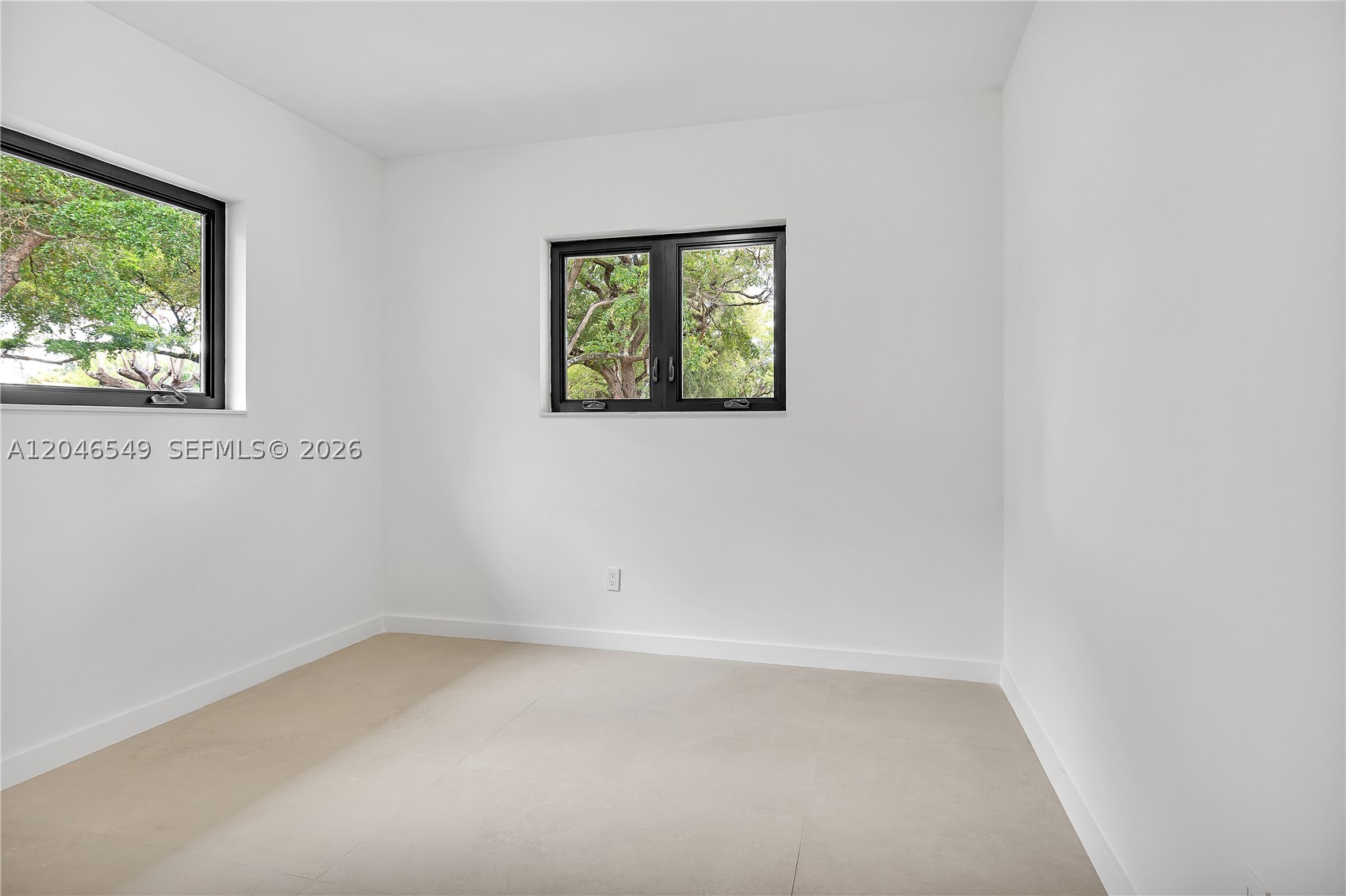 950 Bayamo Ave, Coral Gables FL 33146