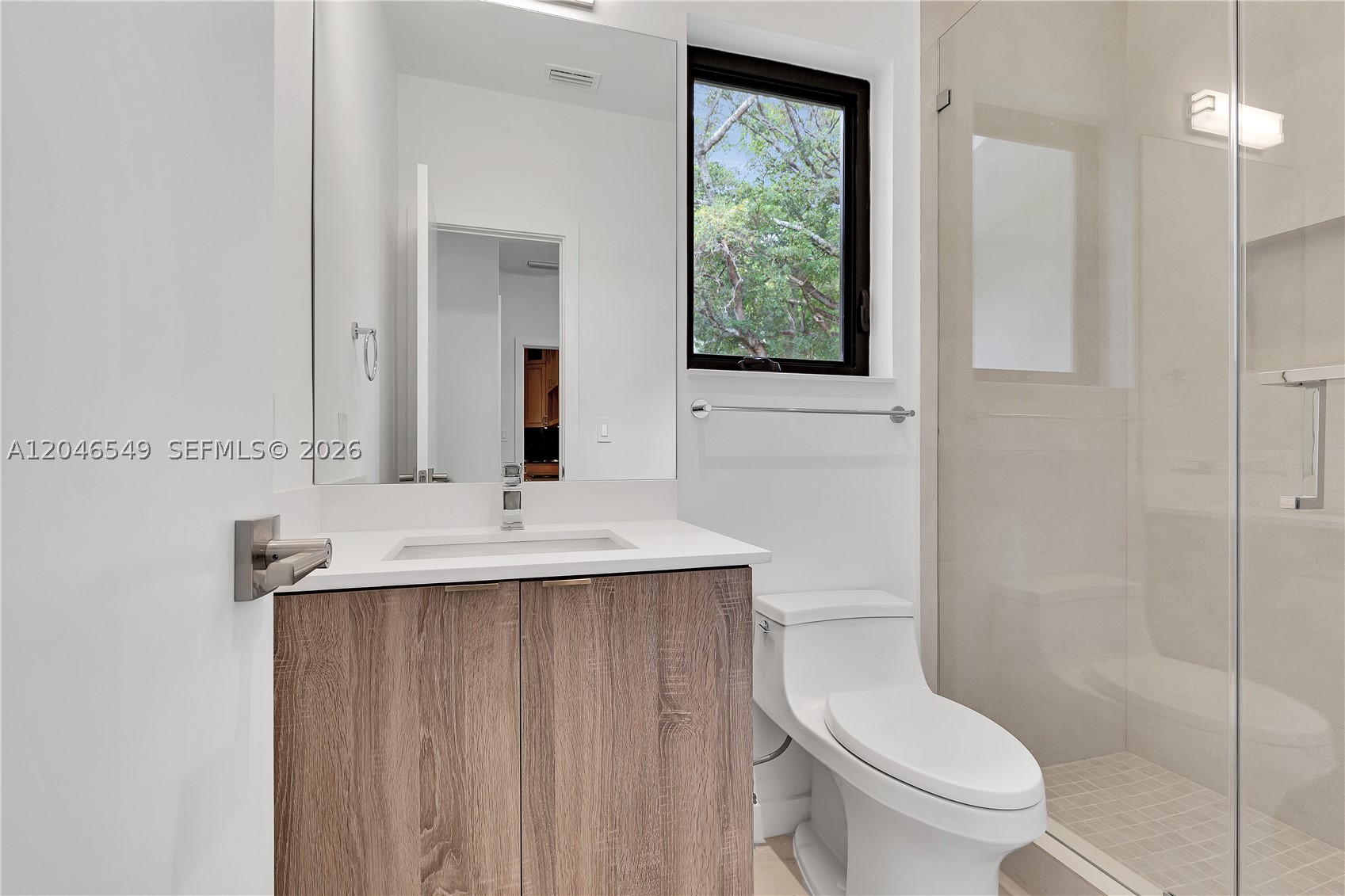 950 Bayamo Ave, Coral Gables FL 33146