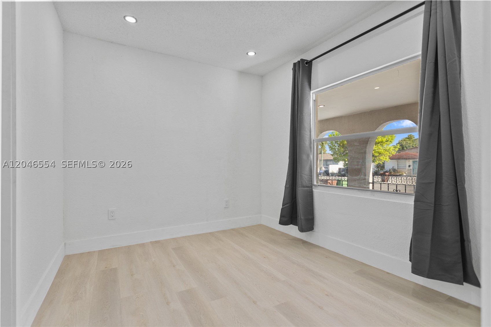 171 W 13th St, Hialeah FL 33010