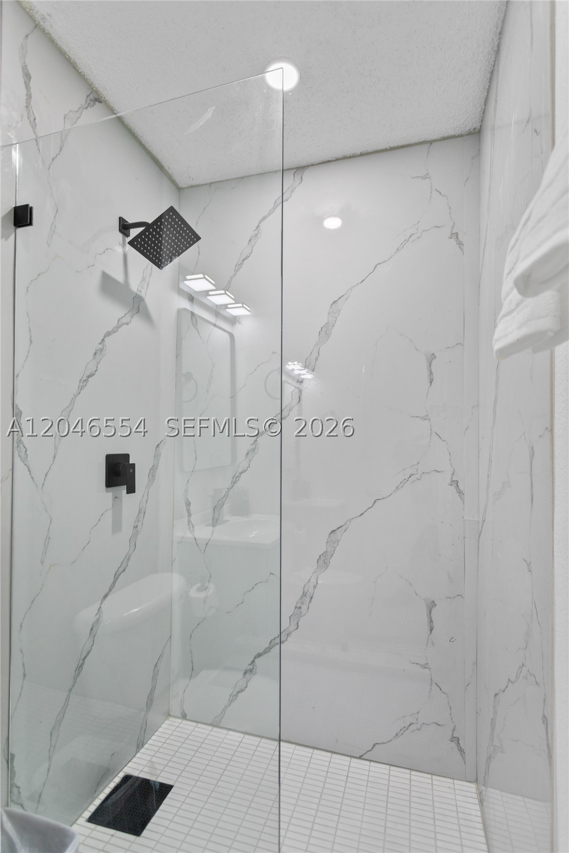 171 W 13th St, Hialeah FL 33010